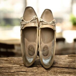 CLARKS New Dunbar Racer Loafer, Size 5M